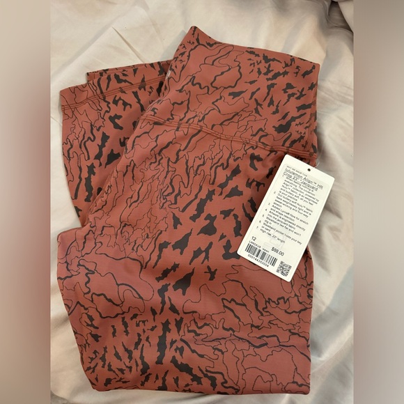 Lululemon Align Leggings NWT - Picture 2 of 6